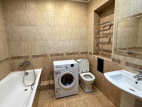квартира по адресу Миколы Бажана просп., 26