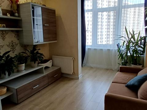 квартира за адресою Академіка Сахарова вул., (30 перлина)