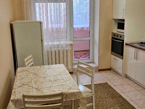 квартира по адресу Академика Сахарова ул., 30