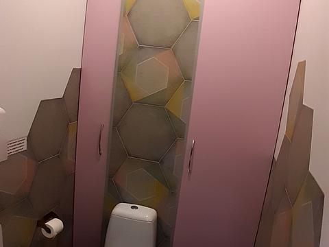 комерційна за адресою Солом'янська вул., 20-А