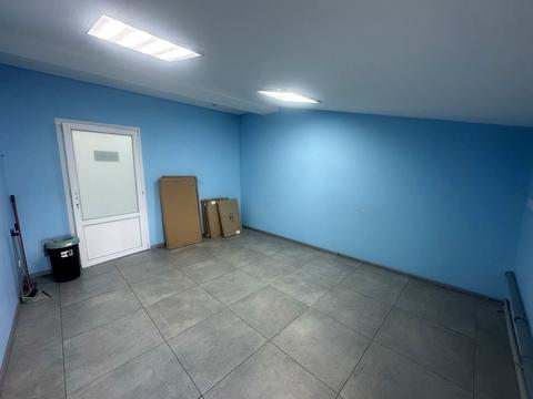 комерційна за адресою с. Софіївська Борщагівка, Київська вул., 34