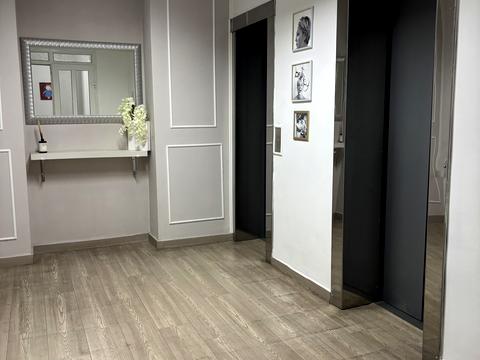 квартира за адресою Дніпровська набережна вул., 1