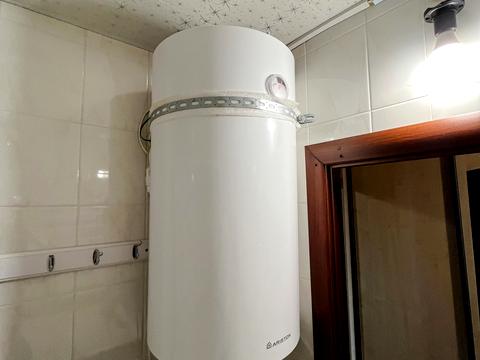 квартира за адресою Володимира Івасюка просп. (Героїв Сталінграду), 60