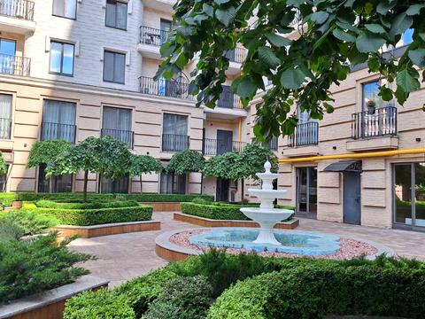 комерційна за адресою Андрія Гулого-Гуленка вул. (Віце-адмірала Азарова), 6