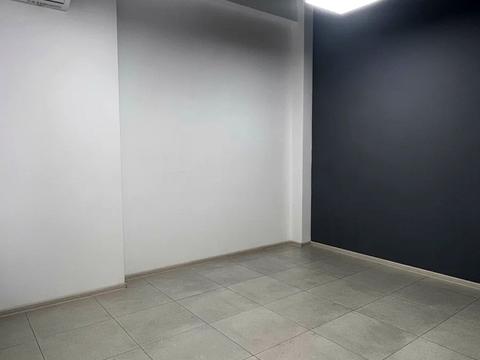 коммерческая по адресу Гранитная ул., (Будинок 25)
