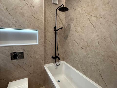 квартира за адресою Співдружності вул., 5