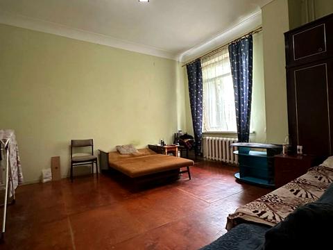 квартира за адресою Жуковського вул., 76