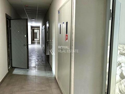комерційна за адресою Маланюка Євгенія вул., 1