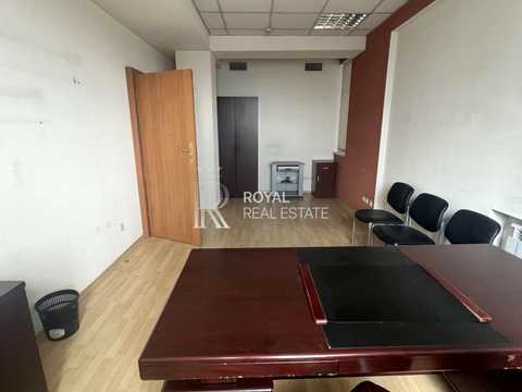 коммерческая по адресу Николая Михновского бульв. (Дружбы народов), 38
