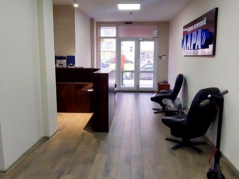 комерційна за адресою Тернопільська вул., 21