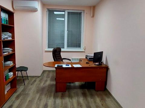 комерційна за адресою Тернопільська вул., 21