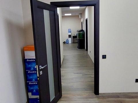комерційна за адресою Тернопільська вул., 21