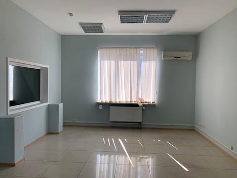 комерційна за адресою Охтирський пров., 3