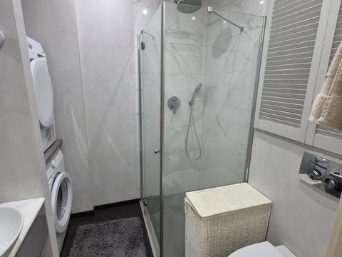 квартира за адресою Регенераторна вул., 4 к5