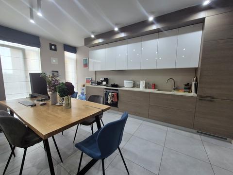 квартира за адресою Регенераторна вул., 4 к5