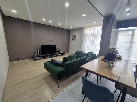 квартира за адресою Регенераторна вул., 4 к5