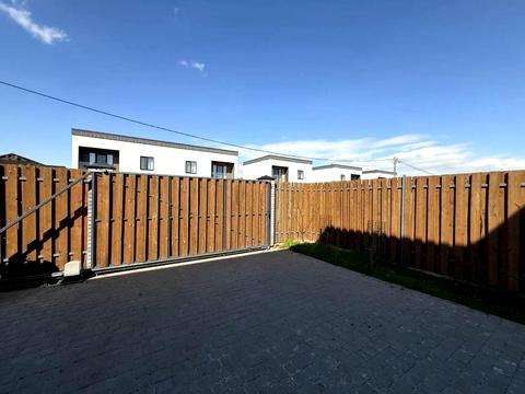 дом по адресу Святищенская ул., 4