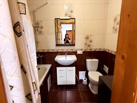 квартира за адресою Тополина