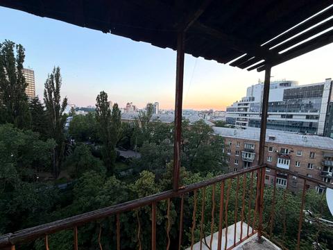 квартира по адресу Леси Украинки бульв., 2