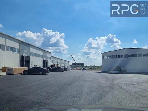 комерційна за адресою Центральна вул., 3