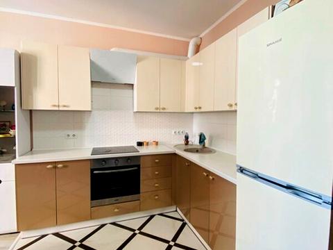 квартира по адресу Олены Пчилки ул., 3-Д