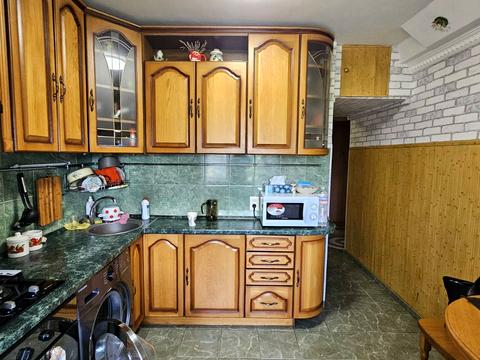 квартира за адресою Дніпровська набережна вул., 9-А
