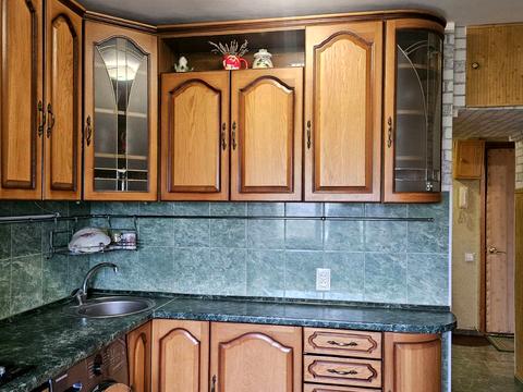 квартира за адресою Дніпровська набережна вул., 9-А
