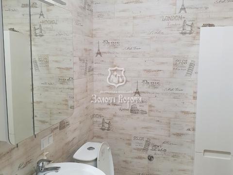 комерційна за адресою Теплична вул., 21а