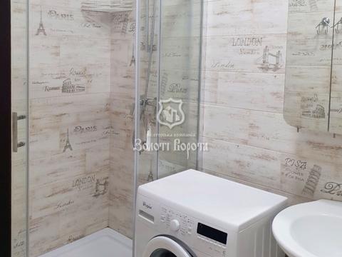комерційна за адресою Теплична вул., 21а
