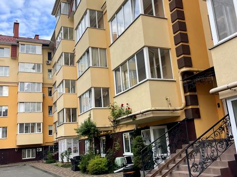 квартира за адресою Бишівська вул., 7