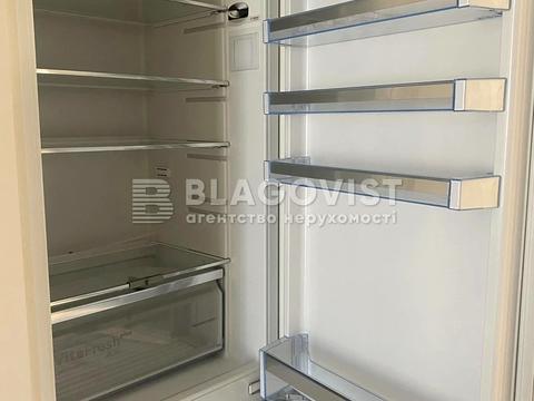 квартира за адресою Регенераторна вул., 4 к14