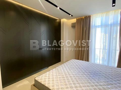 квартира за адресою Регенераторна вул., 4 к14