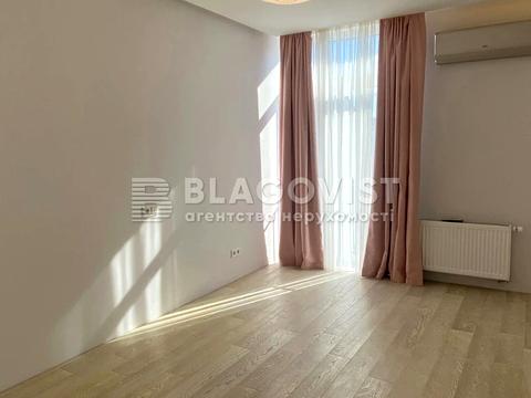 квартира за адресою Регенераторна вул., 4 к14