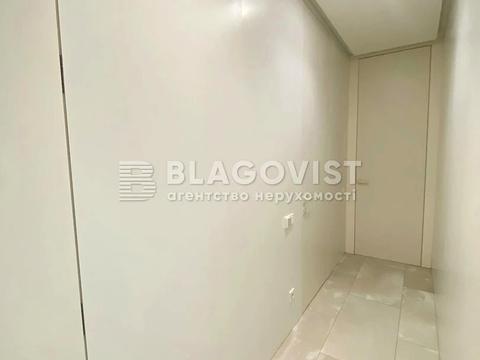 квартира за адресою Регенераторна вул., 4 к14