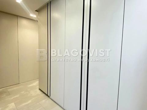 квартира за адресою Регенераторна вул., 4 к14