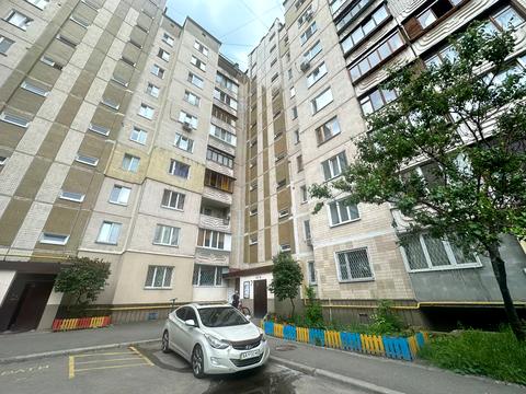 квартира за адресою Милославська вул., 35