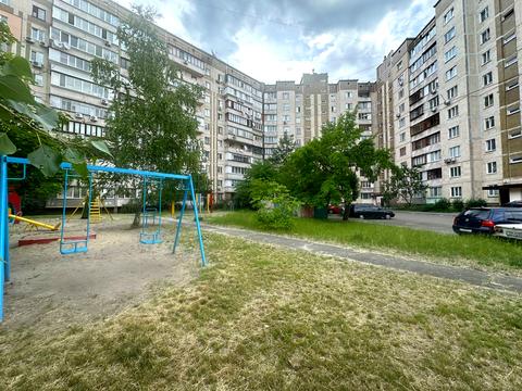 квартира за адресою Милославська вул., 35