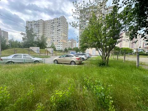 квартира за адресою Милославська вул., 35