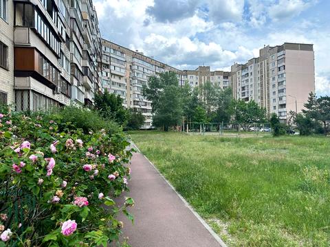 квартира за адресою Милославська вул., 35