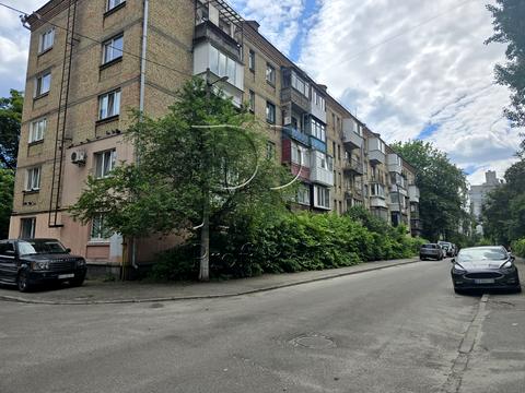квартира по адресу Братів Зерових ул. (Червонопартизанська), 23