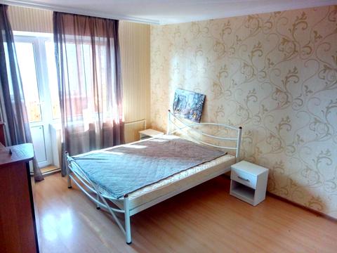 квартира за адресою Ревуцького вул., 42-Б