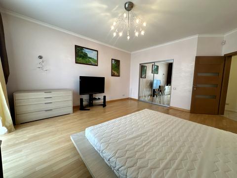 квартира за адресою Панаса Мирного вул., 10