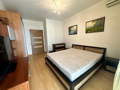 квартира за адресою Панаса Мирного вул., 10
