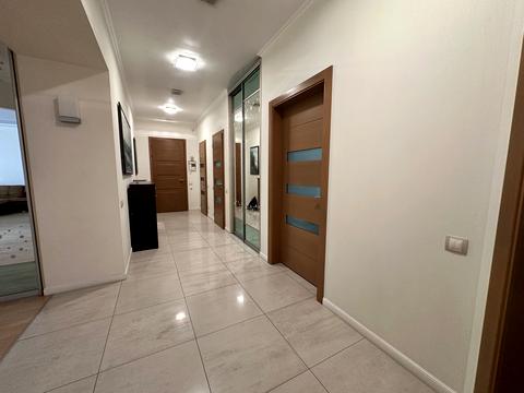 квартира за адресою Панаса Мирного вул., 10