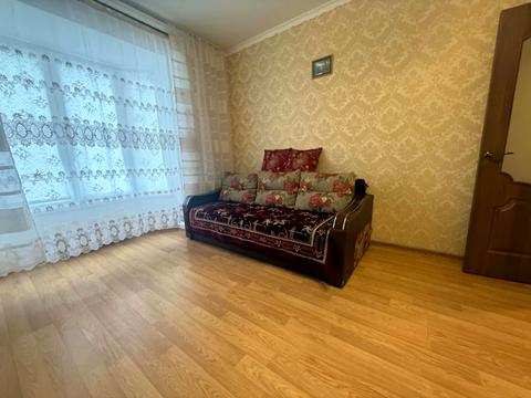 квартира по адресу Владимира Ивасюка ул., (Будинок)