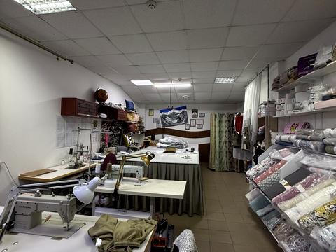 комерційна за адресою Незалежності вул., 87
