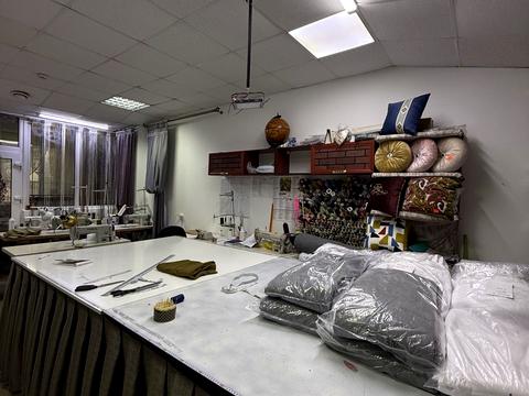 комерційна за адресою Незалежності вул., 87