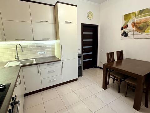 квартира за адресою Рівне, Гайдамацька вул. (Марфи Струтинської), 2в
