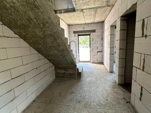 будинок за адресою успішна, 11