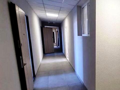 квартира за адресою смт. Авангард, південна